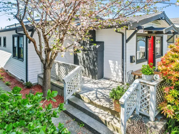 2338 F St, Eureka, CA 95501