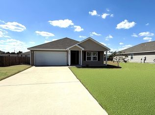 165 Mikaela Ave, Defuniak Springs, FL 32433