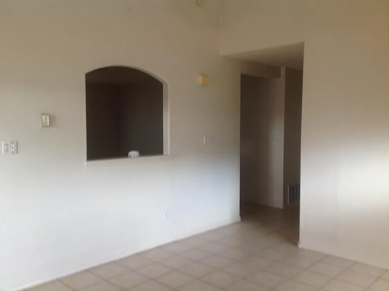 160 Calle Don Demetrio NE — Photo 7