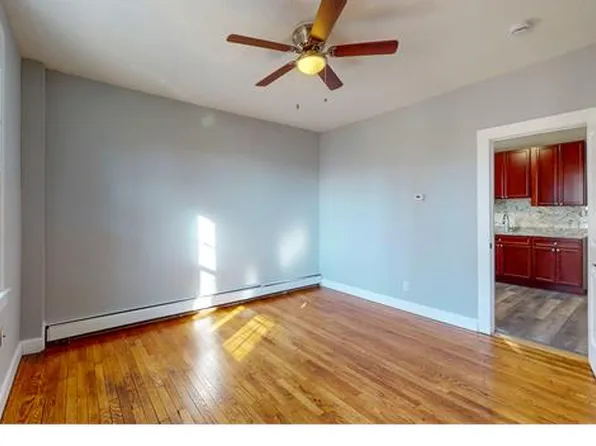 635 Albany Ave, Hartford, CT