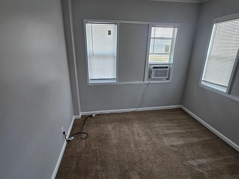 529 Revere Rd — Photo 8