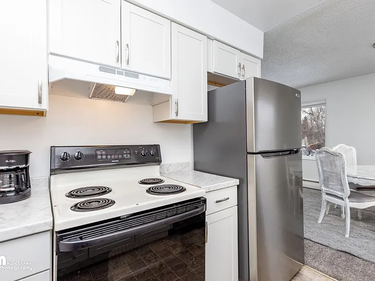 32n2906 — Photo 13