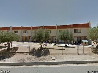 55885 Santa Fe Trl, Yucca Valley, CA 92284