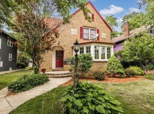 1218 Harlem Blvd, Rockford, IL