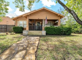 717 Adams St, Jacksonville, TX 75766