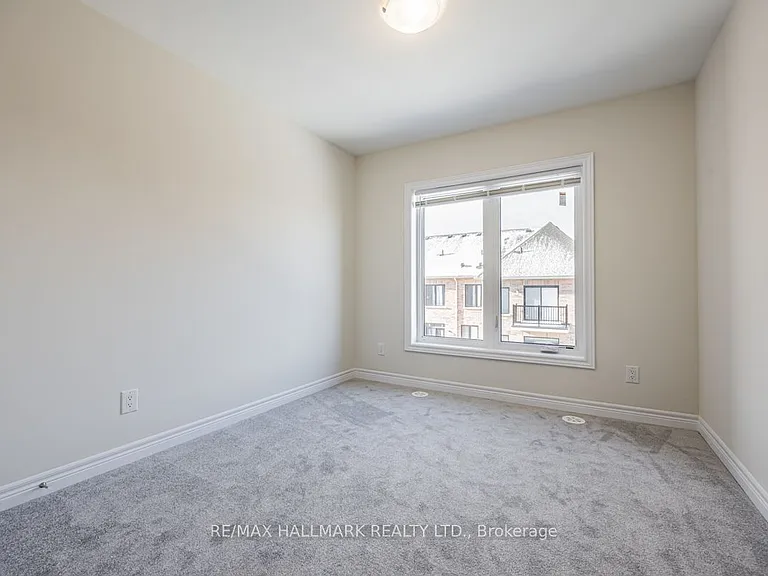91 Elkington Cres — Photo 20