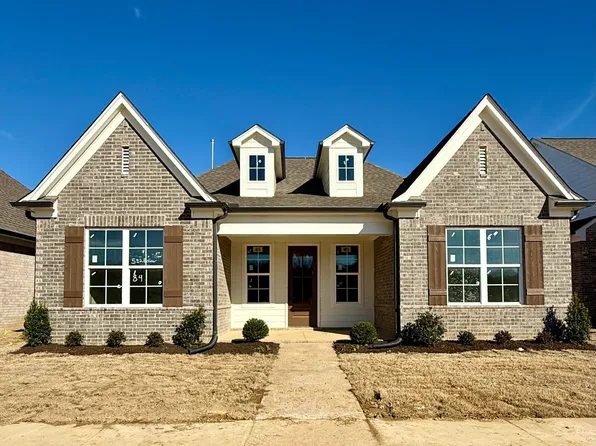 555 Sunflower St, Nesbit, MS 38651