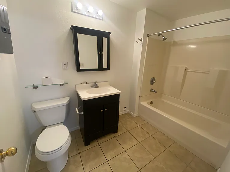3615 15th Ave S #5 — Photo 7
