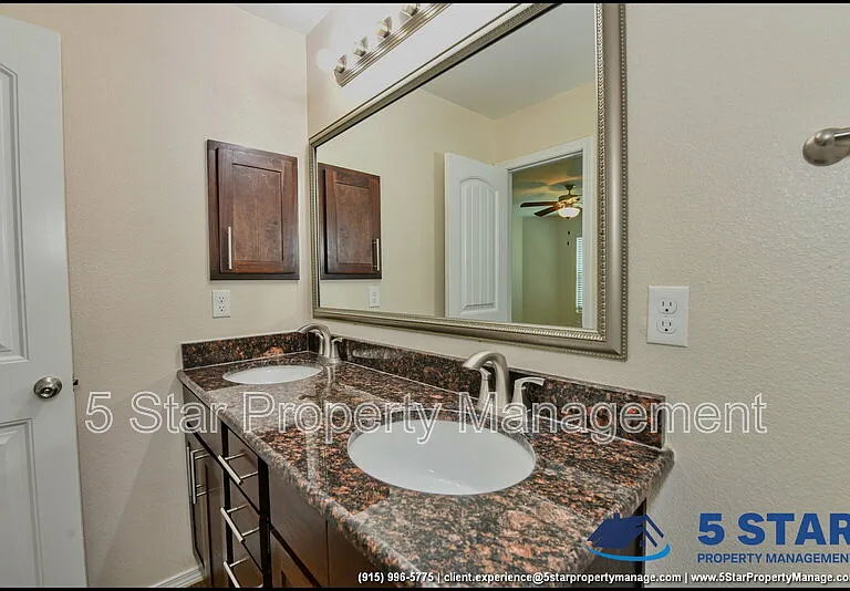 12060 Mesquite Thorn Dr — Photo 25