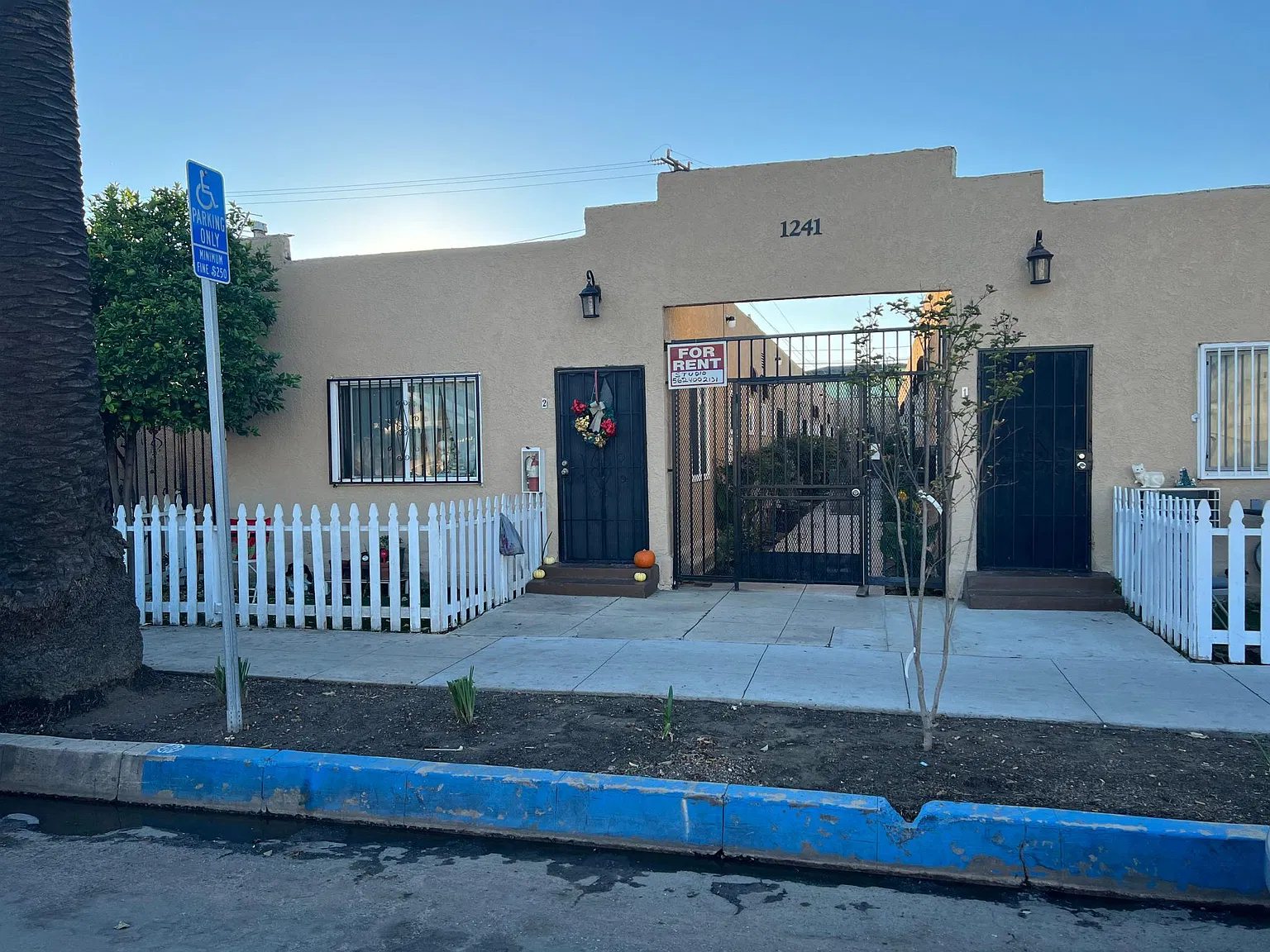 1241 Dawson Ave — Photo 3