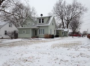 408 N Pearl St, Forrest, IL 61741