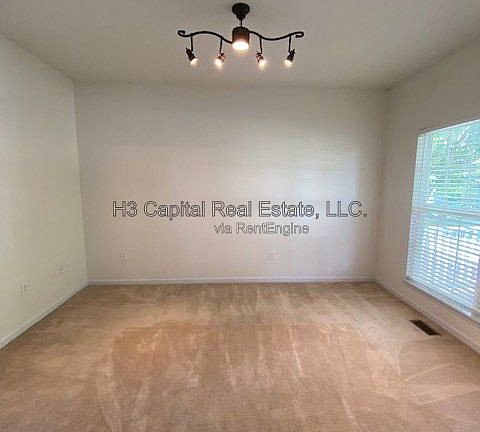 5th image of 2209 Tigers Way