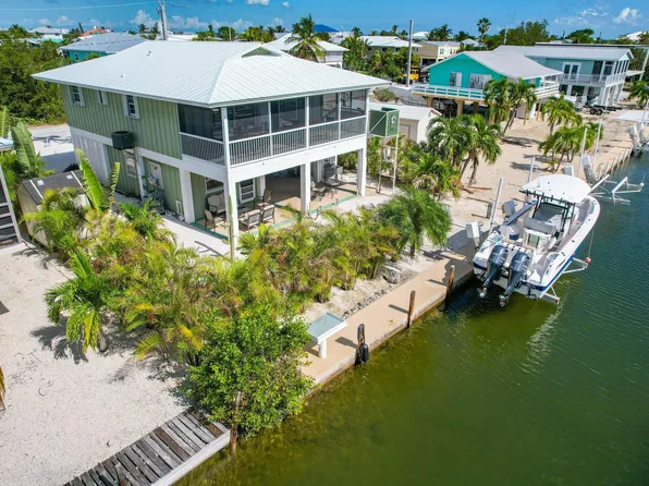 27328 Haiti Ln, Ramrod Key, FL 33042