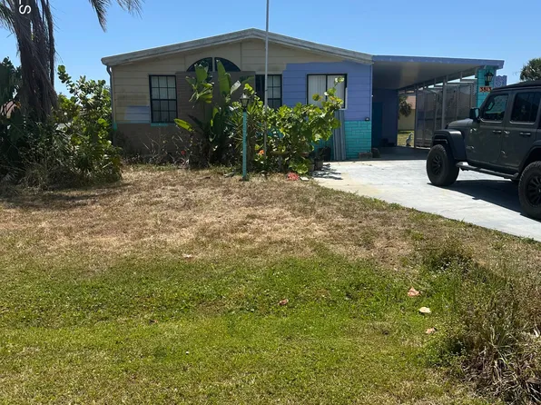 3813 13th St, Micco, FL 32976