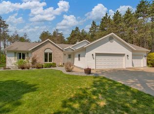 1564 S Ponderosa Dr, Stevens Point, WI 54482