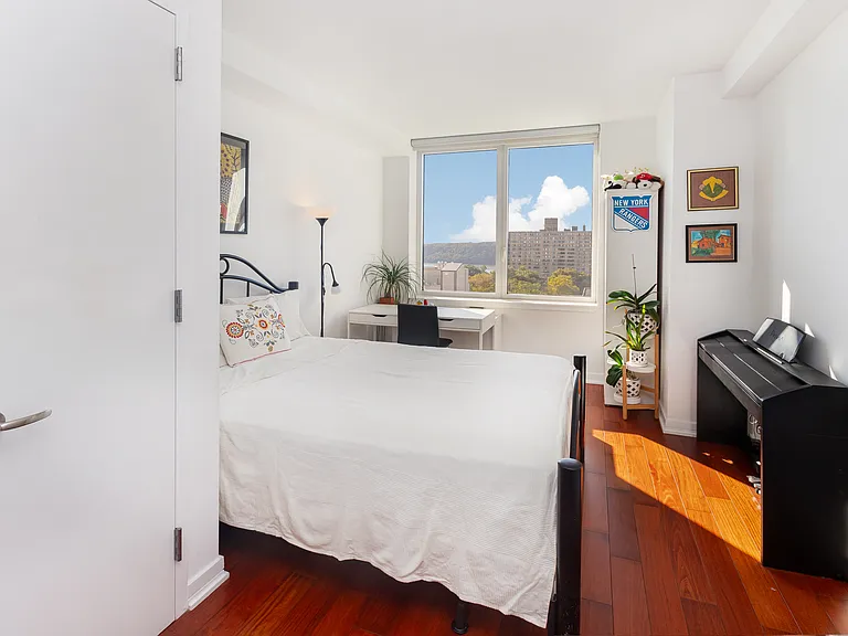 640 W 237th St #12B — Photo 21
