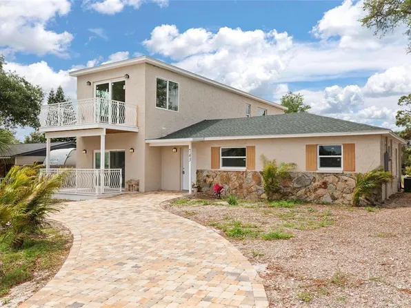 743 Bayshore Dr, Tarpon Springs, FL 34689