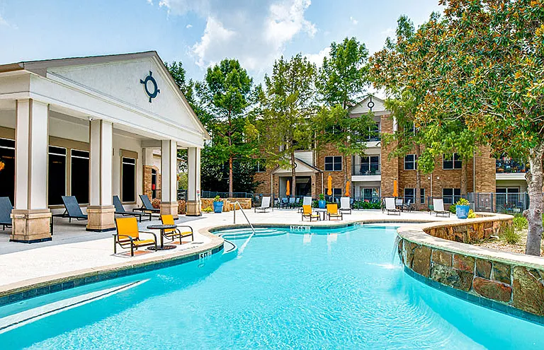 Towne Crossing Apartments — Photo 4