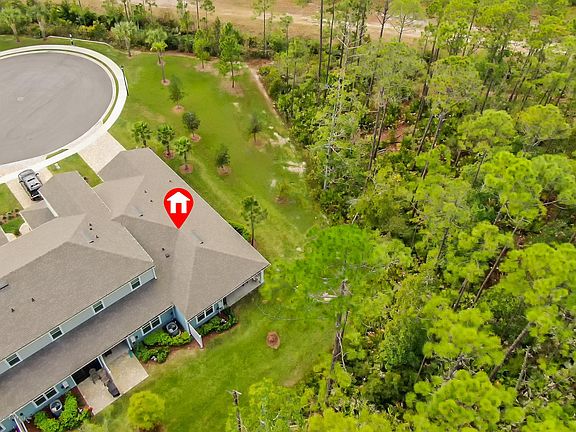 Perfect private cul-de-sac location