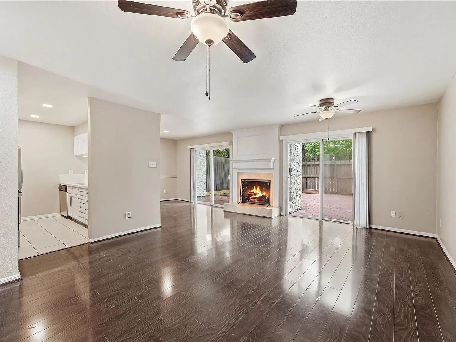 3 bed, 2.0 bath, 1573 sqft, $1,500 — Photo 3
