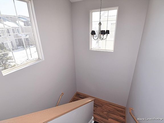 2nd image of 1817 Silverstone Dr Unit 1817