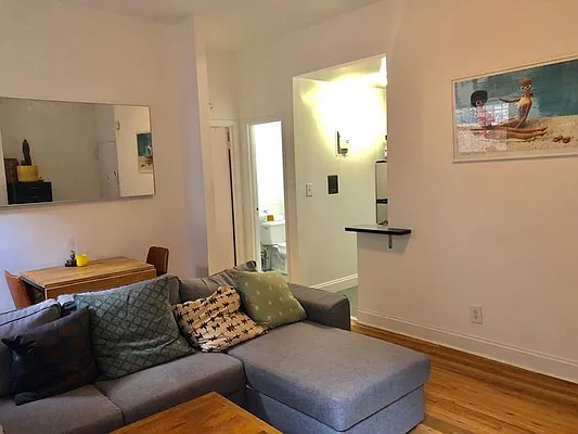 Rented by Buchbinder & Warren | media 26