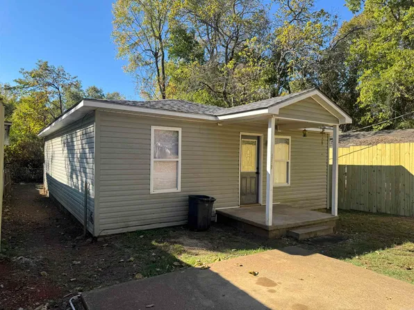 1108 Oak Grove Ave, Mena, AR 71953