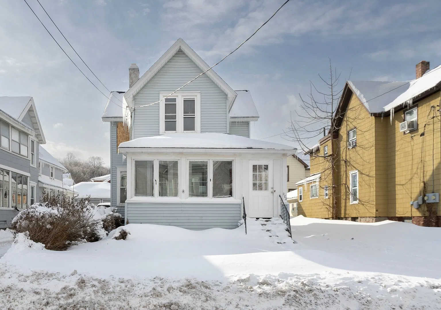 4 Bedroom Single Family House Available in Solvay — Photo 1