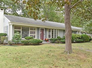 90 Lancaster Ave, Warwick, RI 02886