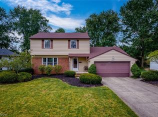 32955 E Nimrod St, Solon, OH 44139