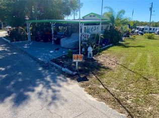 9475 Gray Fox Dr, Weeki Wachee, FL 34613