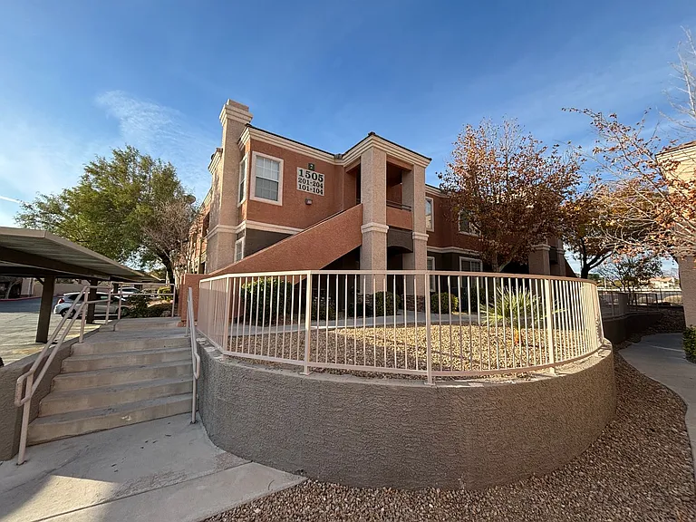 1505 Blackcombe St #101 — Photo 24