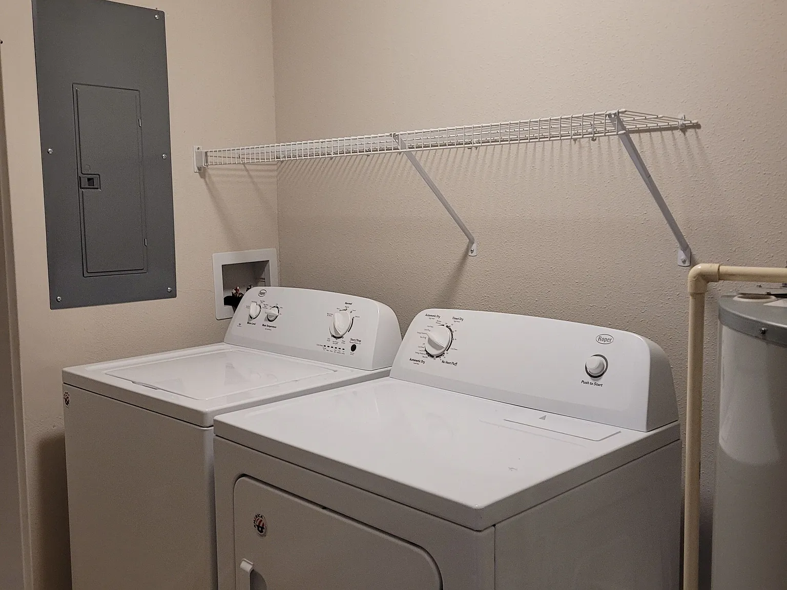 2 bed, 2.0 bath, 1200 sqft, $1,000 — Photo 4