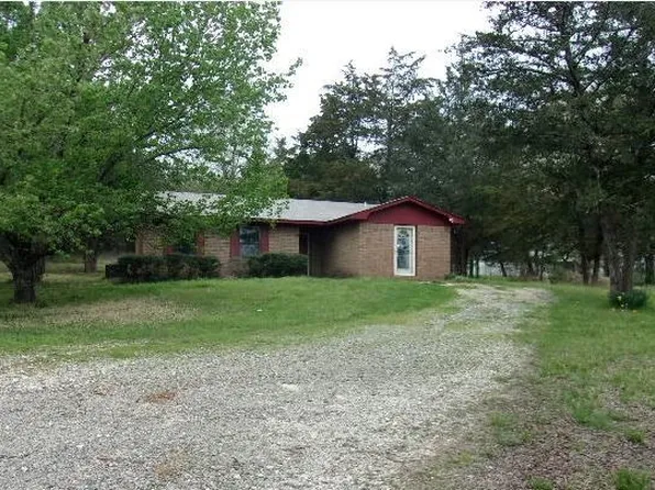 1014 S Main St, Fort Towson, OK 74735