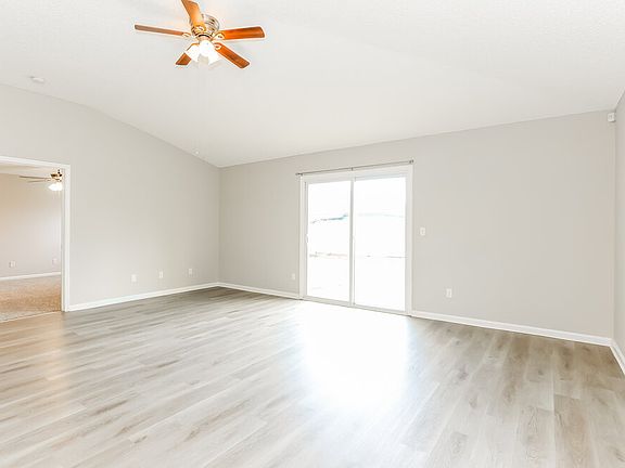 5th image of 3388 Volley Dr