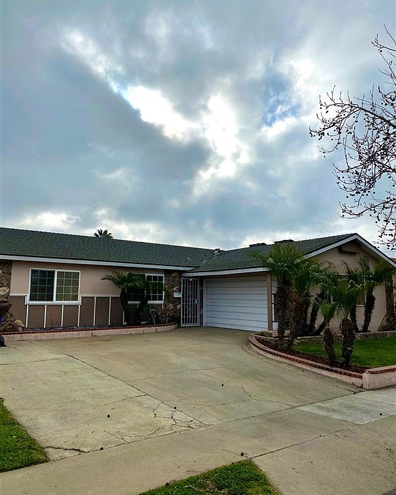 2nd image of 1343 Thermal Ave
