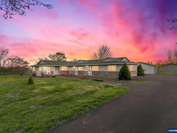 10418 Champoeg Rd NE, Aurora, OR 97002