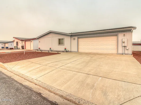 1817 S 70th Ave, Yakima, WA 98908