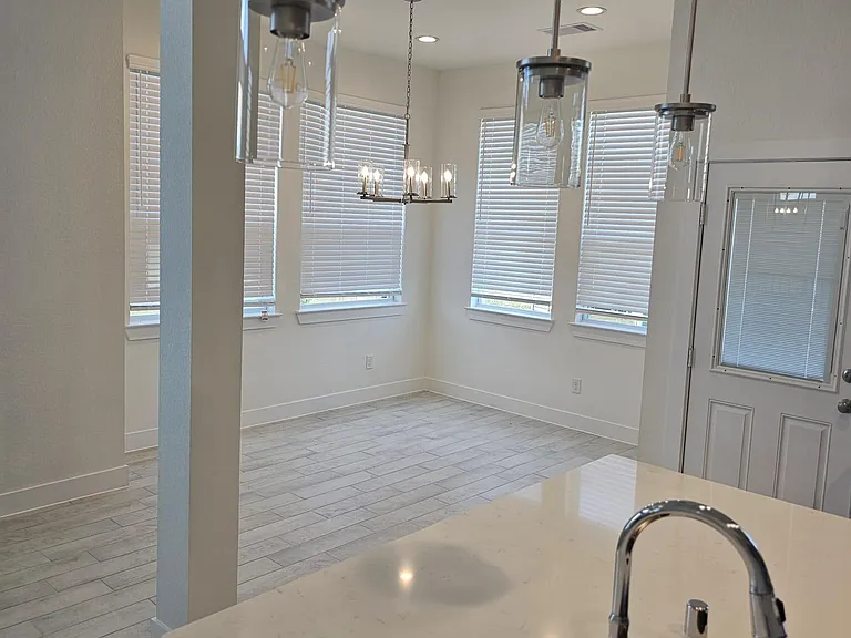 21130 Medina River Dr — Photo 19