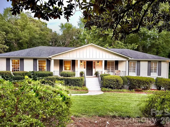 1301 E Barden Rd, Charlotte, NC 28226