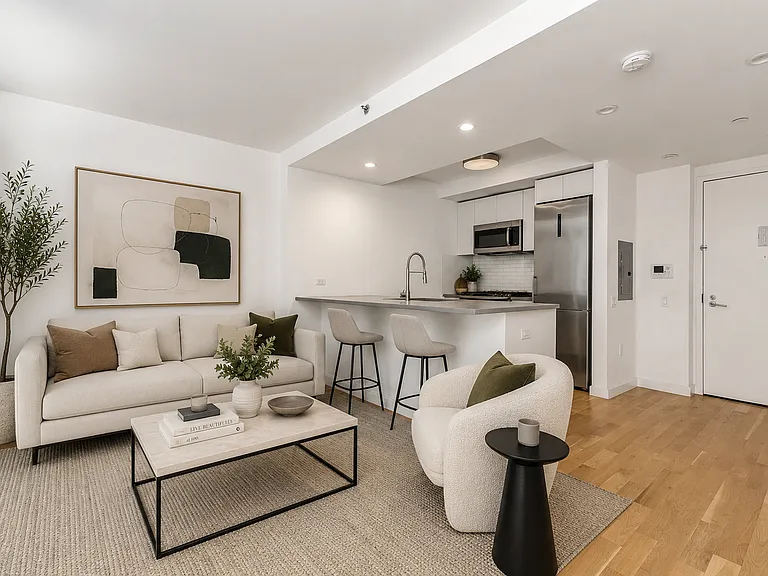 331 E Houston St #7G — Photo 1