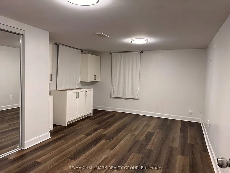 3755 Albion Rd — Photo 8