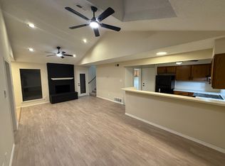 2812 Rutgers Cir #B, Rowlett, TX 75088