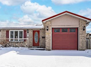 136 Lillian Cres, Barrie, ON L4N5X5