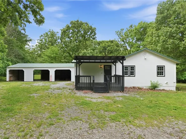 13225 Dawn View Dr, Gentry, AR 72734