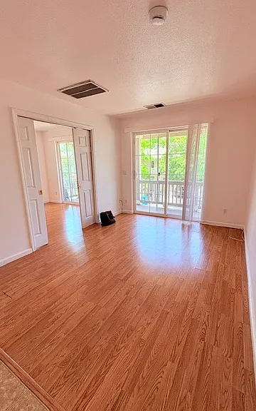 4010 Arthur Ashe Cir #4012 — Photo 5