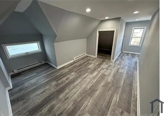 3 bed, $2,250 — Photo 2