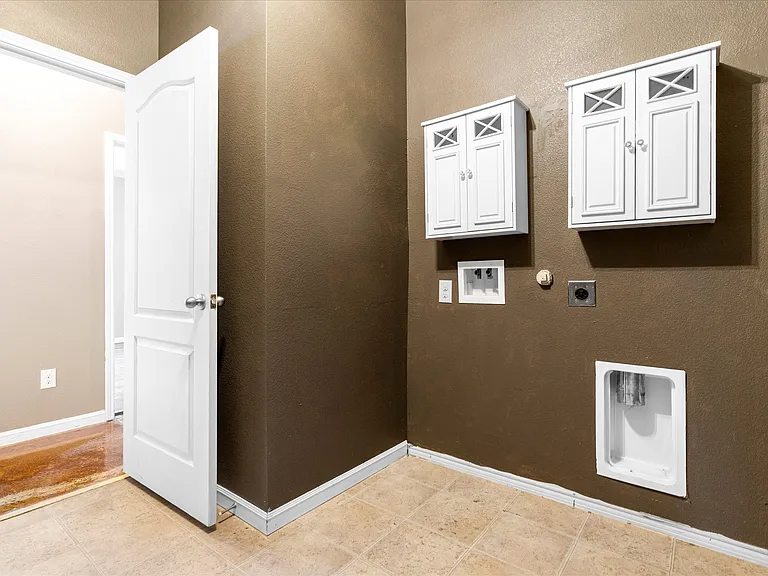 5000 Wild Oats Dr — Photo 9