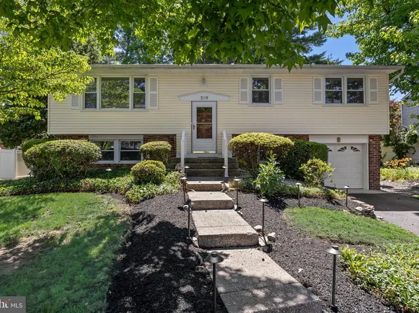 319 Brentwood Ave, Cherry Hill, NJ 08002