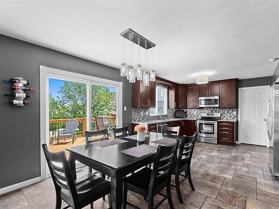 5th image of 7912 Dockside Dr